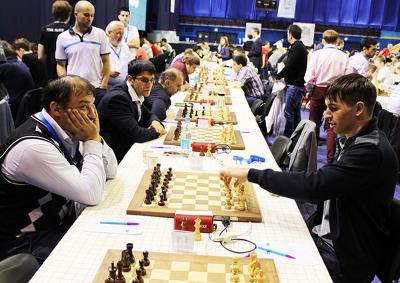 Дмитрий Андрейкин на чемпионате Европы по шахматам в Минске в седьмой раз сыграл вничью